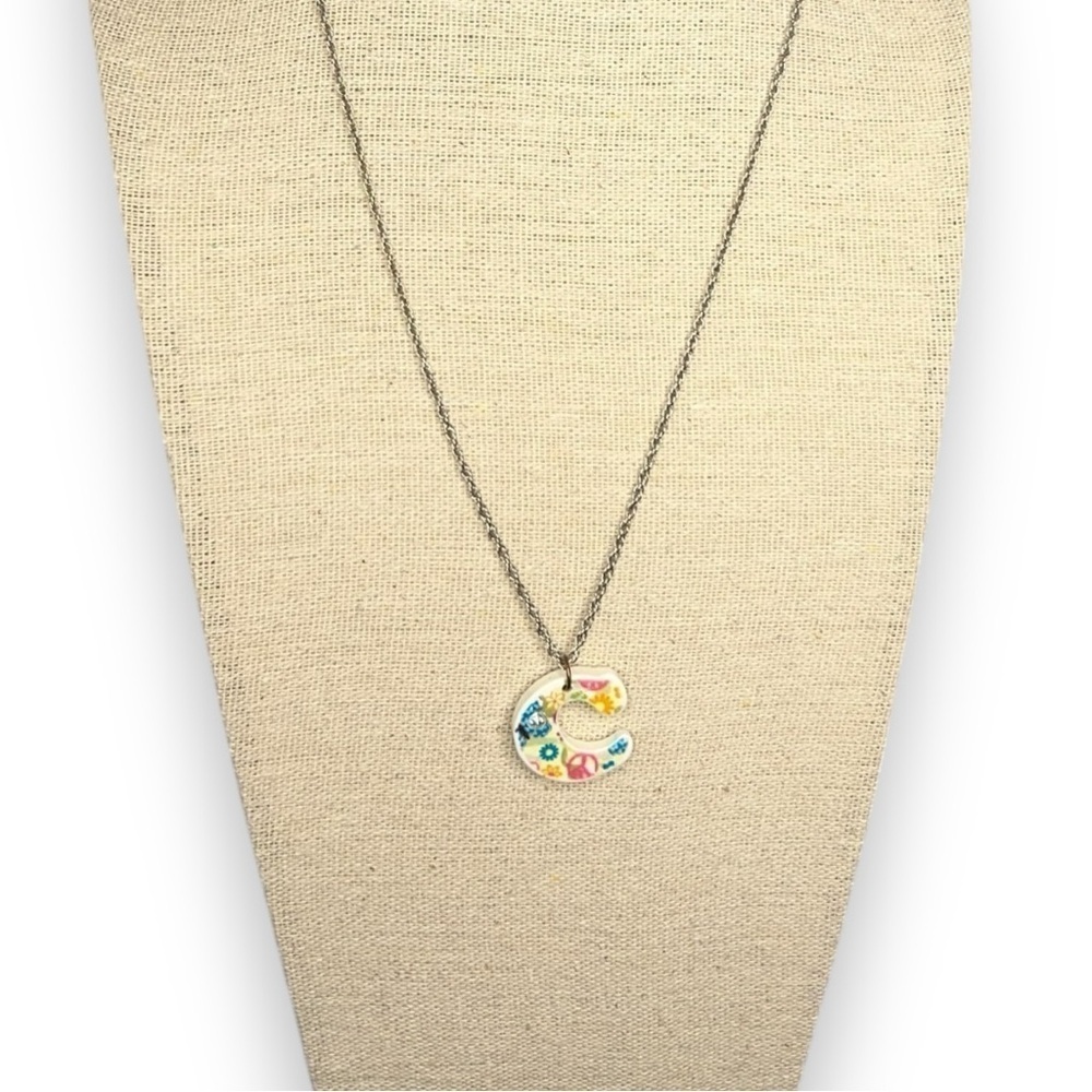 VINTAGE 90’s ERA LIA SOPHIA LETTER C NECKLACE PEACE SIGN